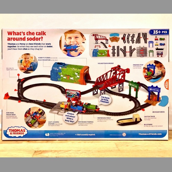 Talking Thomas & Percy Train Set, Motorized Train and Track 42 Pieces New In Box - Picture 6 of 17